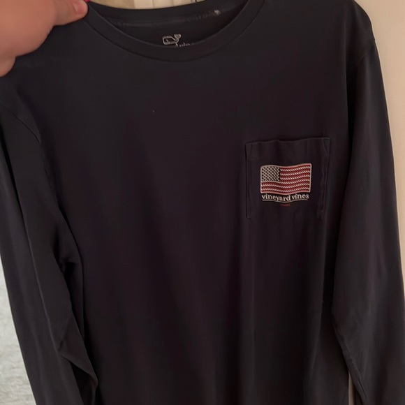 Vineyard vines Medium long sleeve tee - Picture 1 of 3